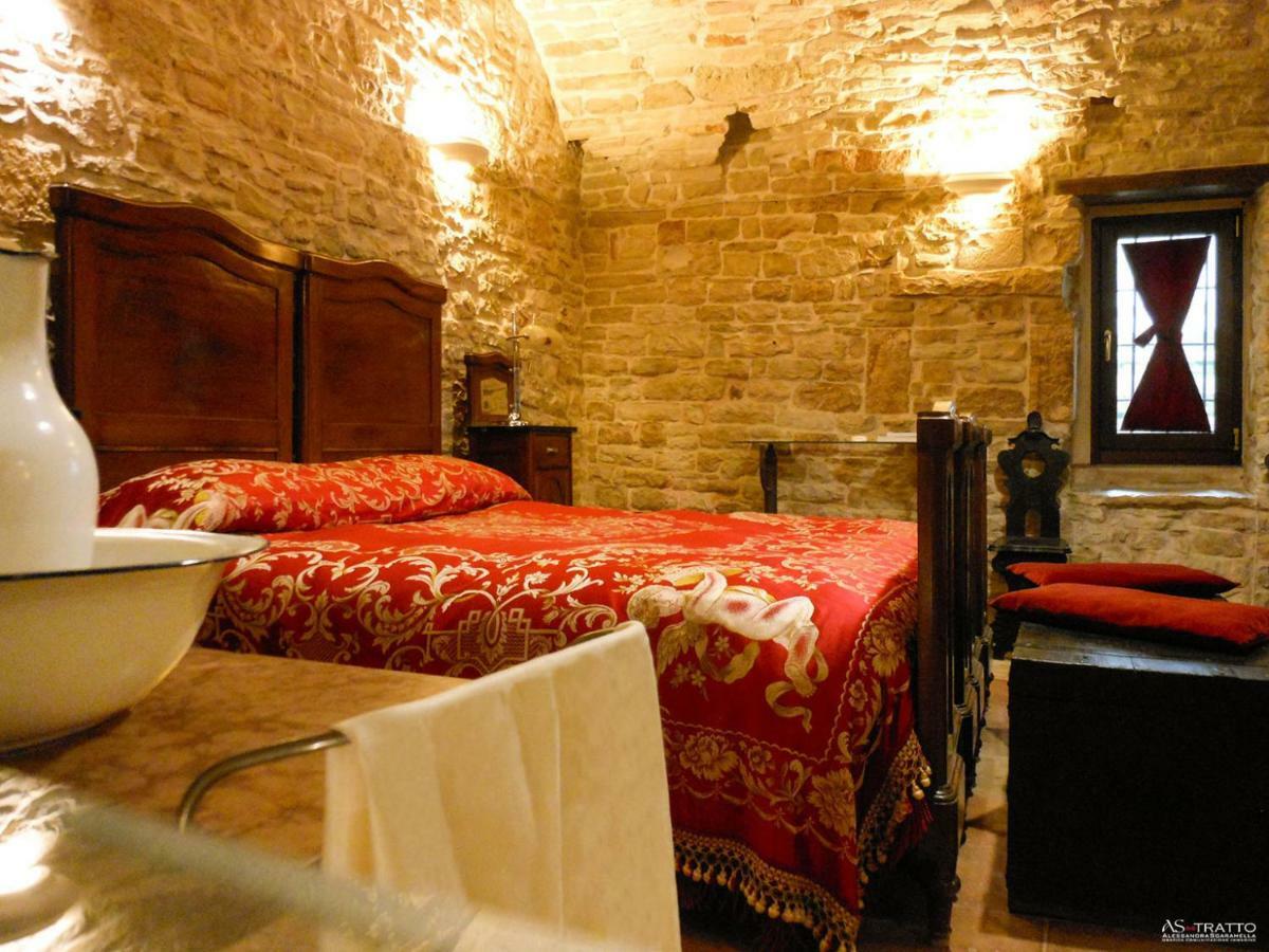 مبيت وإفطار بيتونتو Palazzo Antica Via Appia المظهر الخارجي الصورة